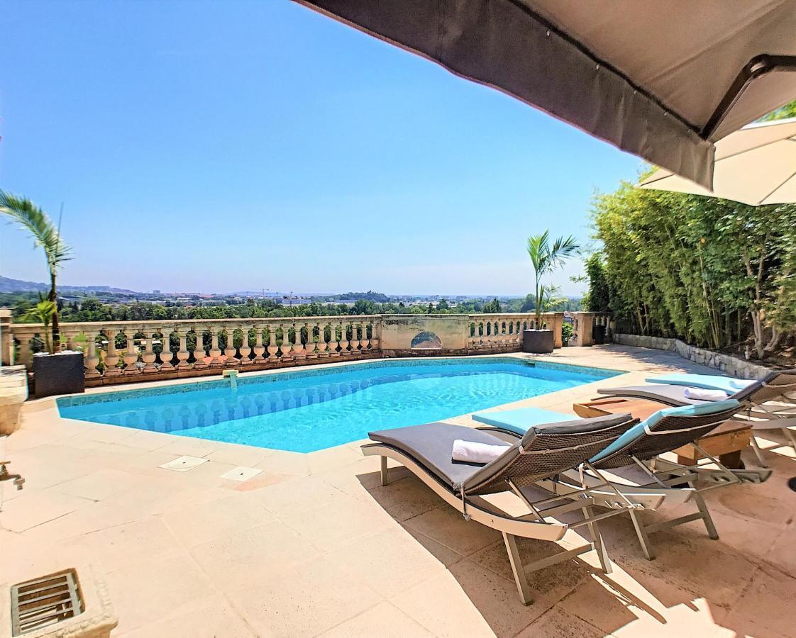 3 Bedrooms Villa Near Cannes - Pool & Jacuzzi - Sea View Манделю-ла-Напул Екстериор снимка