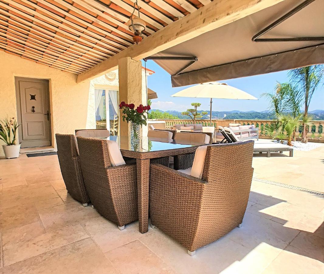 3 Bedrooms Villa Near Cannes - Pool & Jacuzzi - Sea View Манделю-ла-Напул Екстериор снимка
