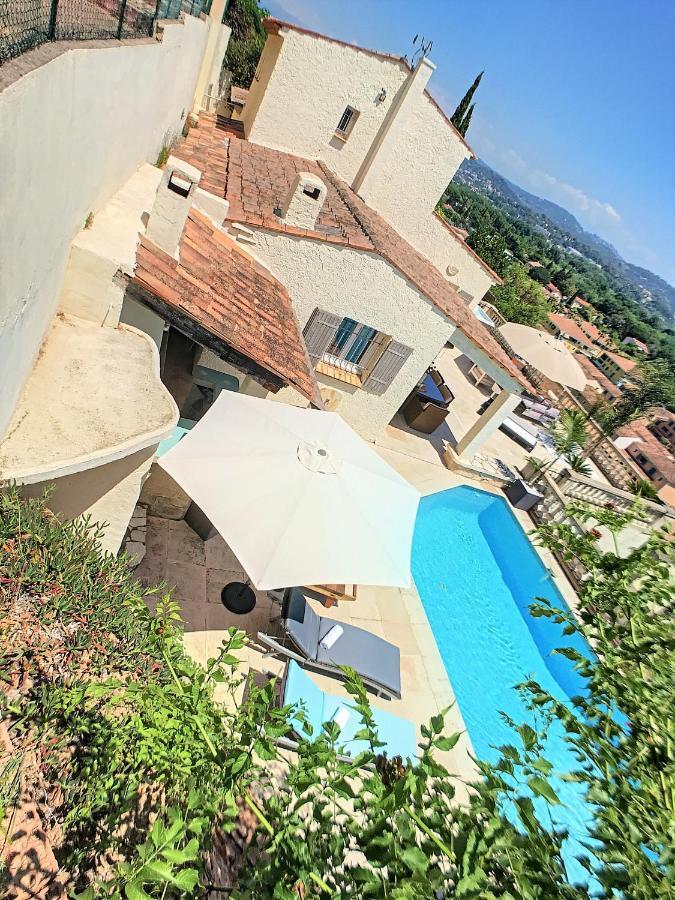 3 Bedrooms Villa Near Cannes - Pool & Jacuzzi - Sea View Манделю-ла-Напул Екстериор снимка